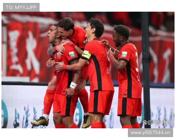 申花边路哑火,当前阶段进攻重心挤压中路,战术多样性面临考验 申花边路哑火,当前阶段进攻重心挤压中路,战术多样性面临考验