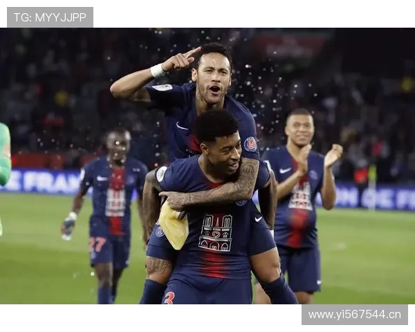 巴黎圣日耳曼内忧外患:战术失衡与更衣室矛盾动摇豪门根基 巴黎圣日耳曼内忧外患:战术失衡与更衣室矛盾动摇豪门根基