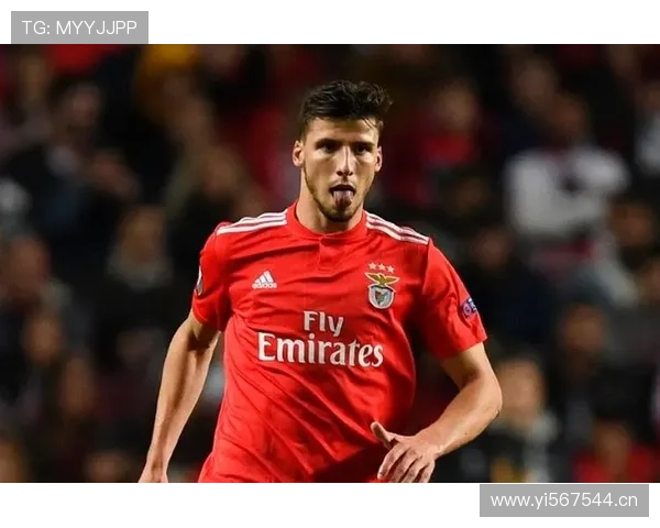 马尔基尼奥斯vs鲁本·迪亚斯：防线指挥型中卫对比分析