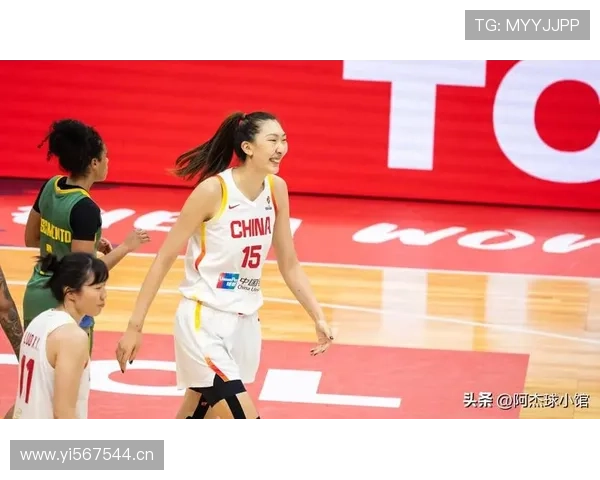 韩旭在WNBA省吃俭用，回国一顿火锅吃掉半个月工资